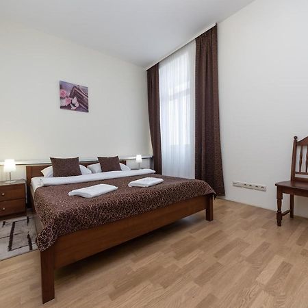 Mini-Hotel Guest Residence 基輔 外观 照片
