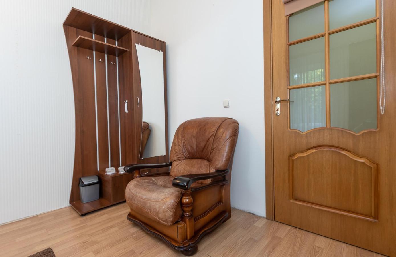 Mini-Hotel Guest Residence 基輔 外观 照片