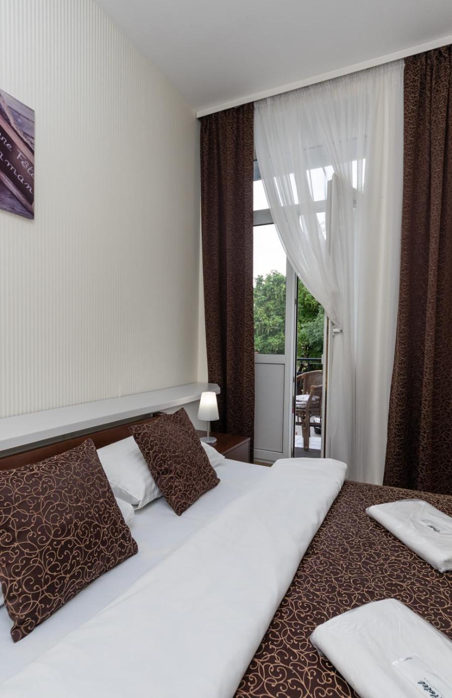 Mini-Hotel Guest Residence 基輔 外观 照片